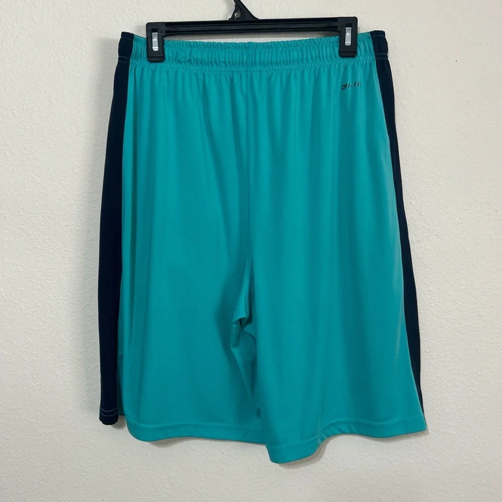Nike Dri-FIT Teal and Navy Basketball Shorts Mens Size Large